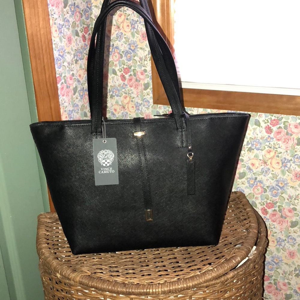 Vince Camuto LEILA Small  Tote